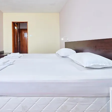 Hotel кремиковци Kiten (Burgas)